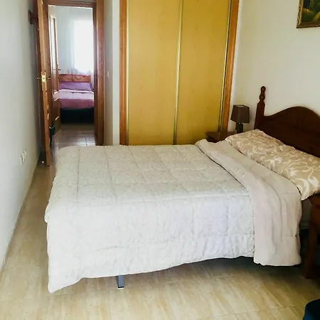 Sunny Apartment *